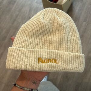 Pacifico beanie!!